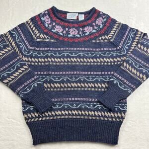 Northern Isles Women’s Vintage Blue Knit Sweater size Medium 1990’s Wool Blend